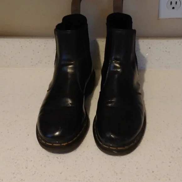 Dr Martens  Boots Size 10.5 Men - Picture 4 of 6